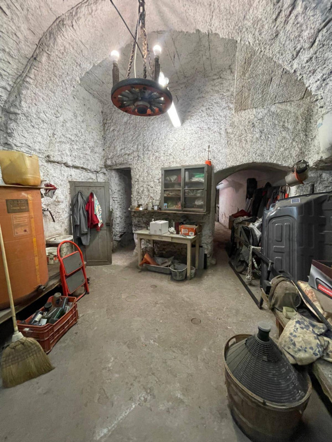 Rustico in vendita a Pieve di Teco