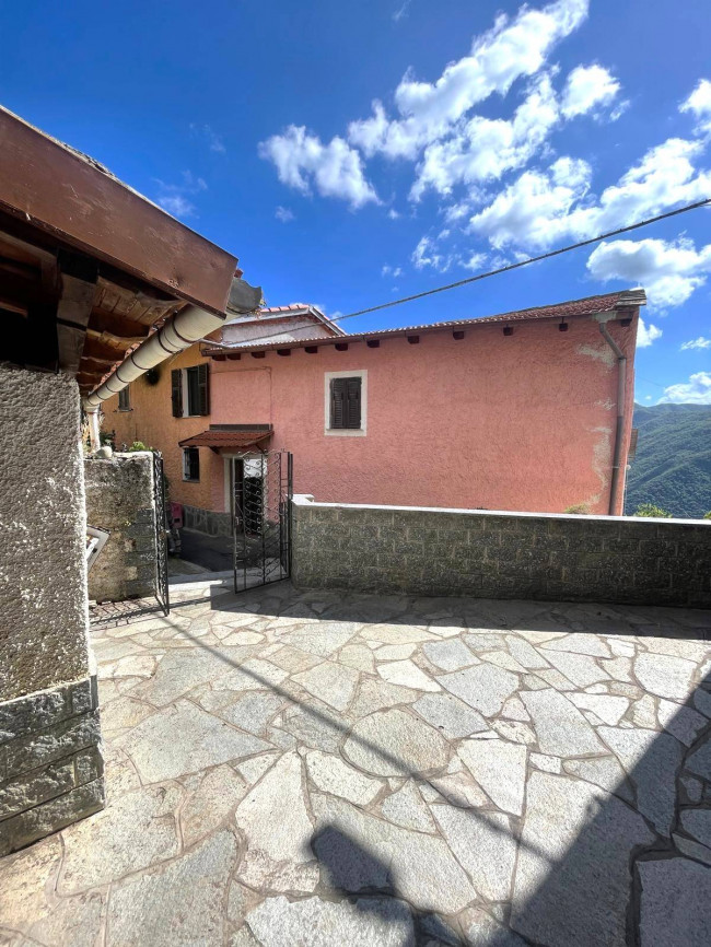 Casa singola in vendita a Ranzo