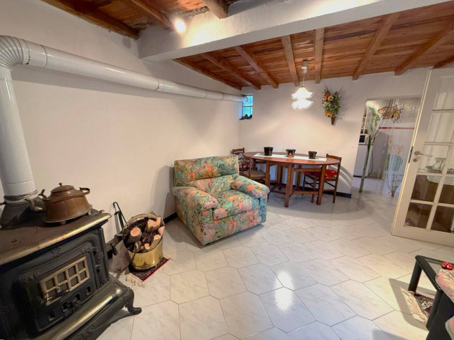 Rustico in vendita a Borgomaro