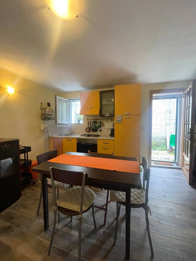  à vente à Borghetto d'Arroscia