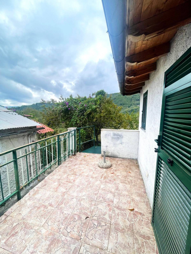  à vente à Borghetto d'Arroscia