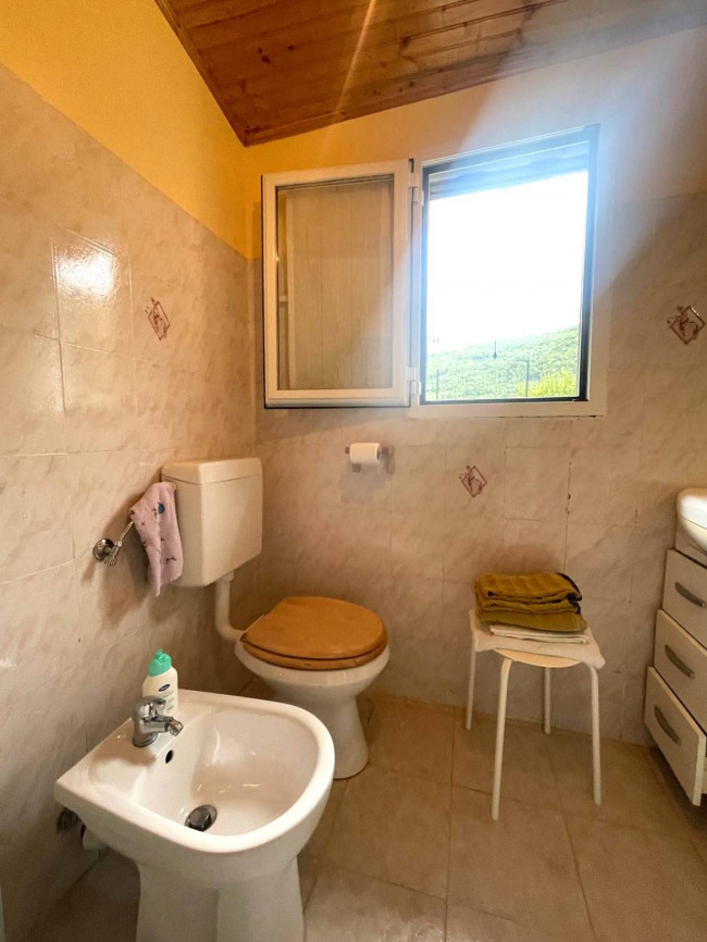  à vente à Borghetto d'Arroscia