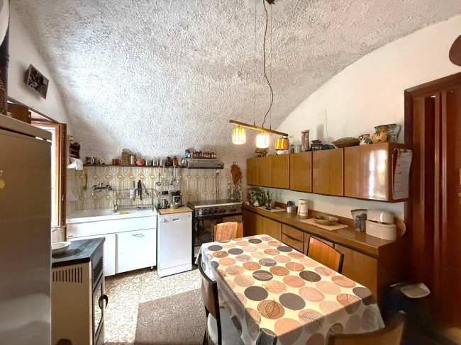 Rustico in vendita a Rezzo