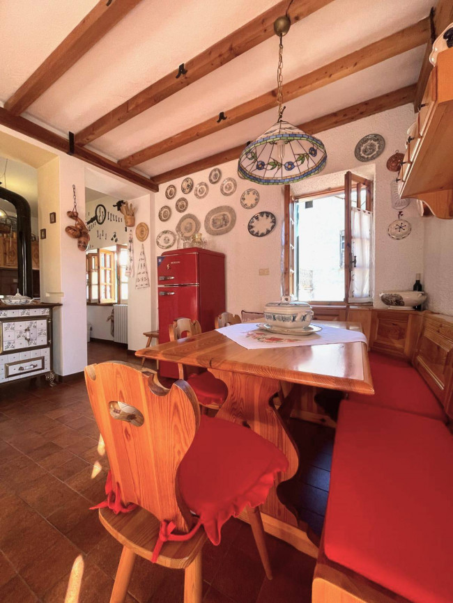  à vente à Pieve di Teco