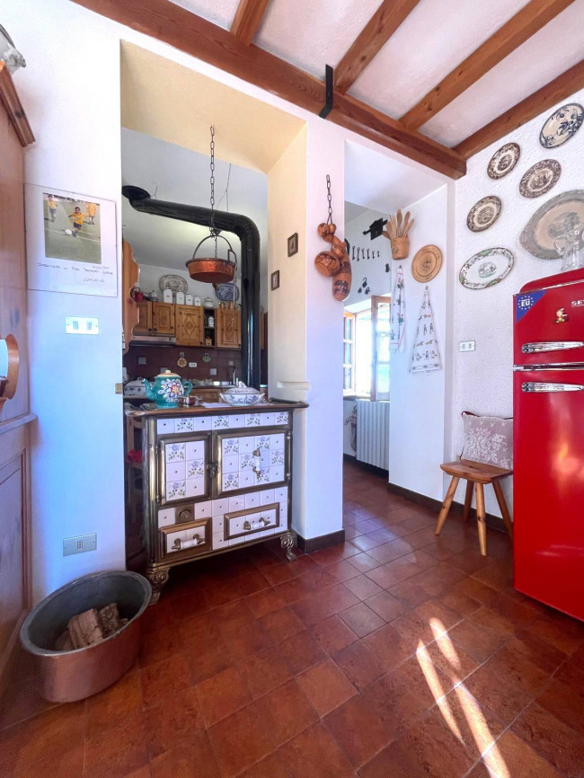 à vente à Pieve di Teco
