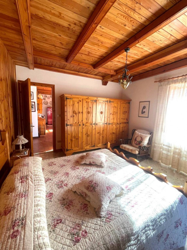  à vente à Pieve di Teco