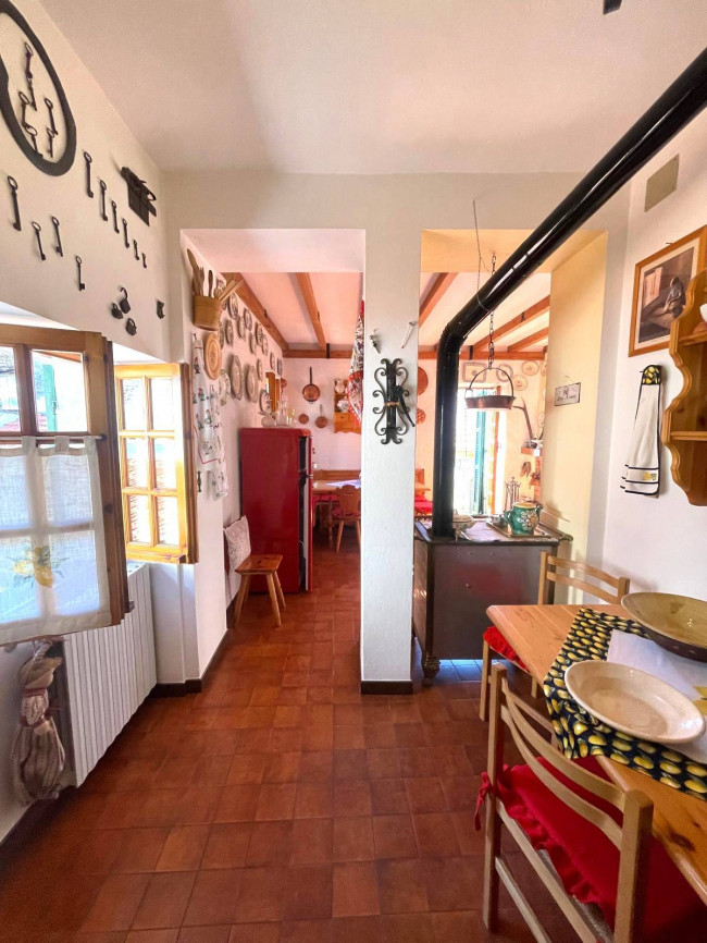  à vente à Pieve di Teco