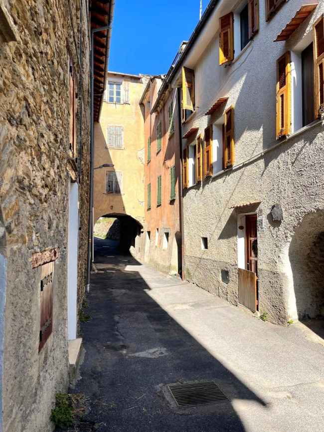 Rustic for sale in Pornassio