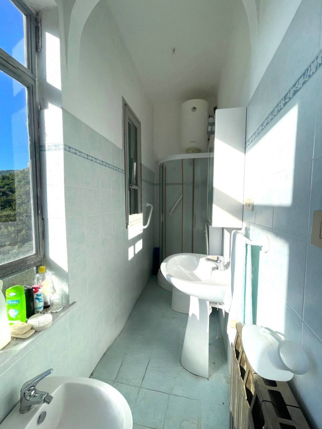 Rustico in vendita a Pieve di Teco