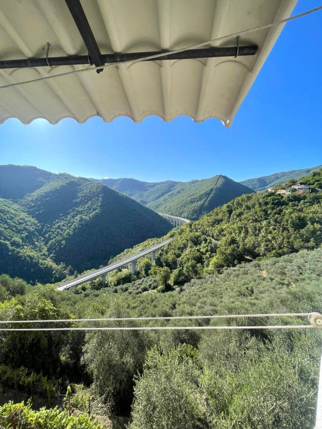 Rustico in vendita a Pieve di Teco