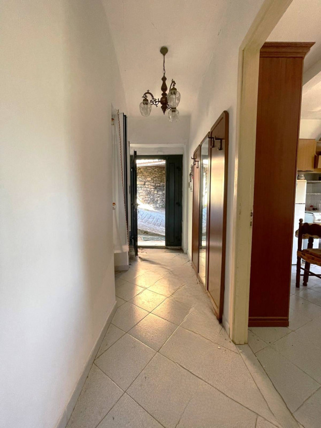 Rustico in vendita a Pieve di Teco