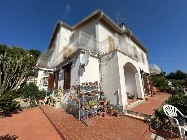 Villa Bifamiliare in vendita a Boissano