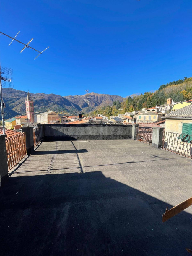 Rustico in vendita a Cosio d'Arroscia