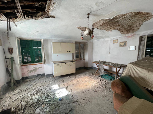 Rustico in vendita a Cosio d'Arroscia