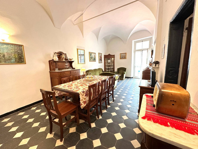 Rustico in vendita a Zuccarello