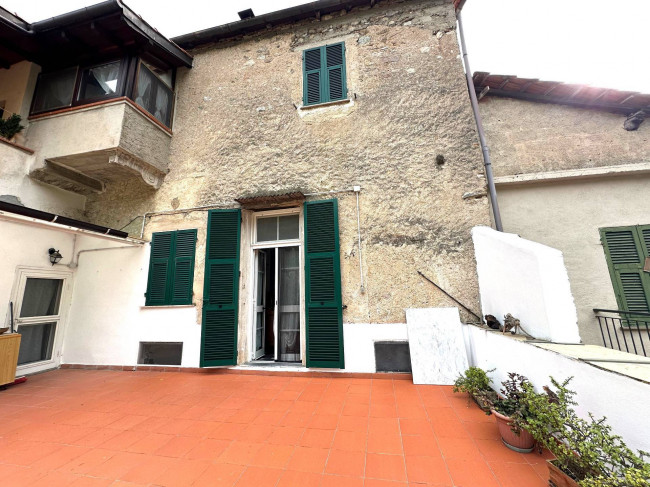 Rustico in vendita a Zuccarello