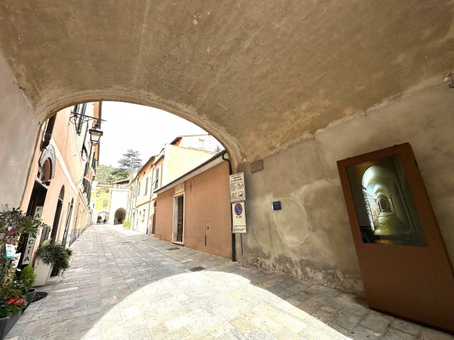 Rustico in vendita a Zuccarello