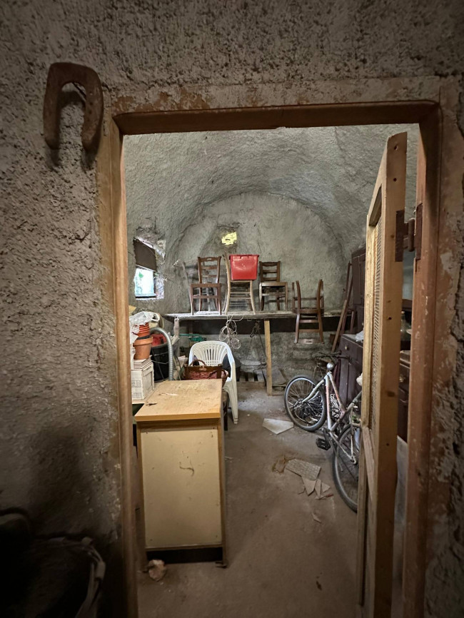 Rustico in vendita a Zuccarello