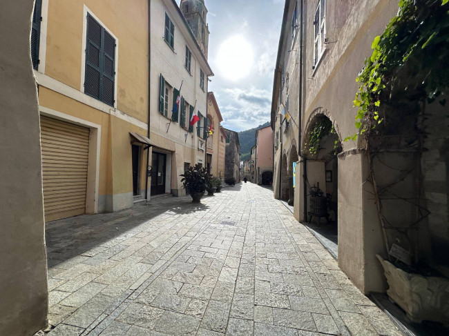 Rustico in vendita a Zuccarello