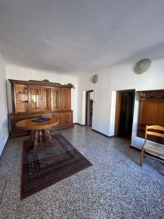 Rustico in vendita a Pieve di Teco