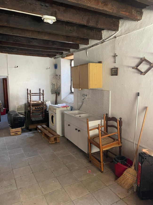 Rustico in vendita a Pieve di Teco