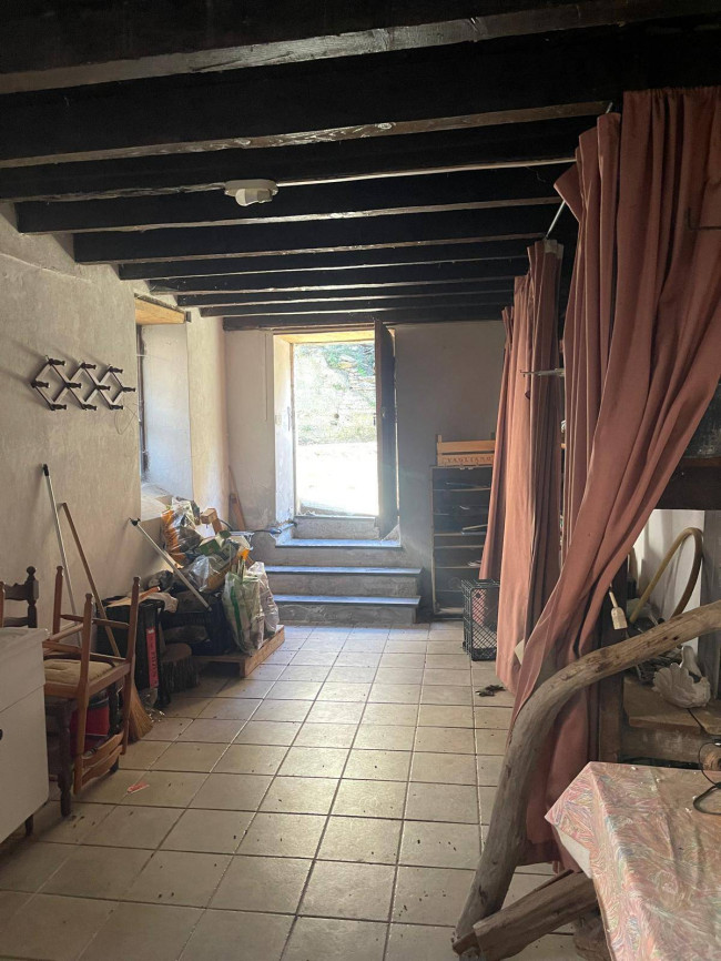 Rustico in vendita a Pieve di Teco