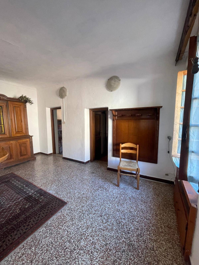 Rustico in vendita a Pieve di Teco