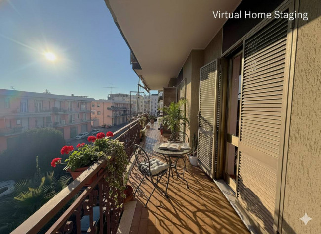  zu verkauf in Albenga