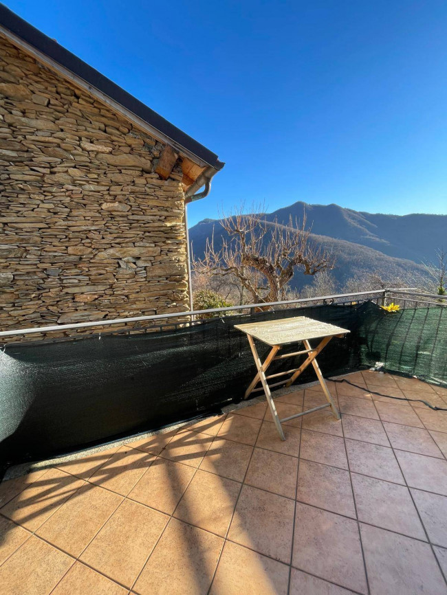 Rustico in vendita a Pieve di Teco