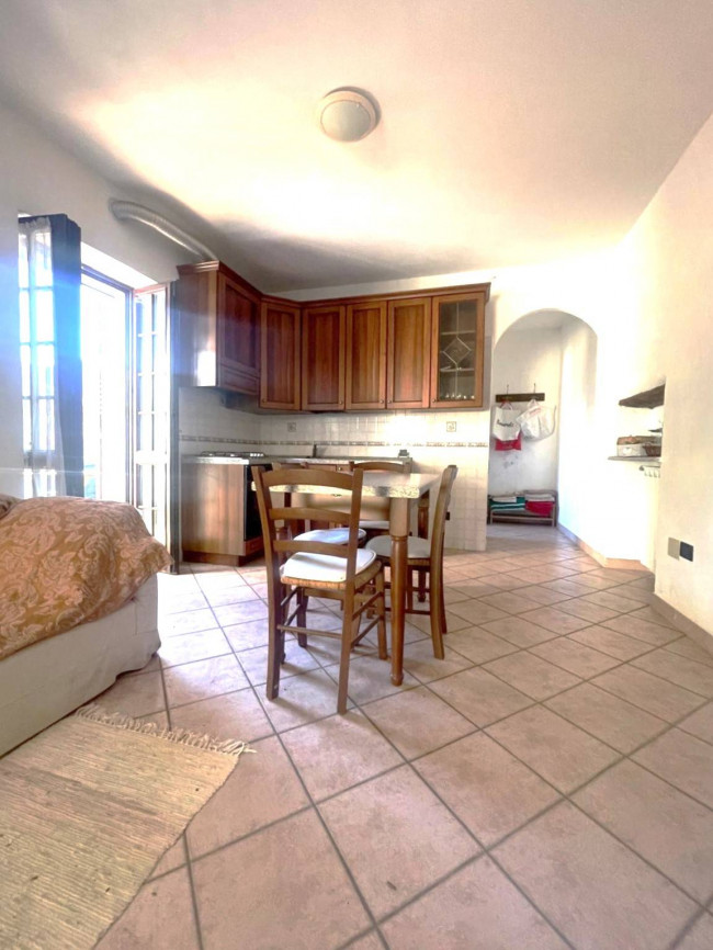 Rustico in vendita a Pieve di Teco