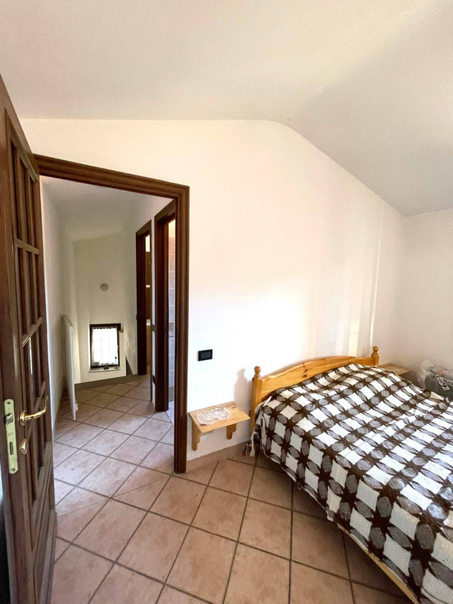 Rustico in vendita a Pieve di Teco