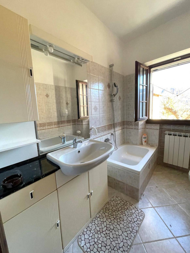 Rustico in vendita a Pieve di Teco