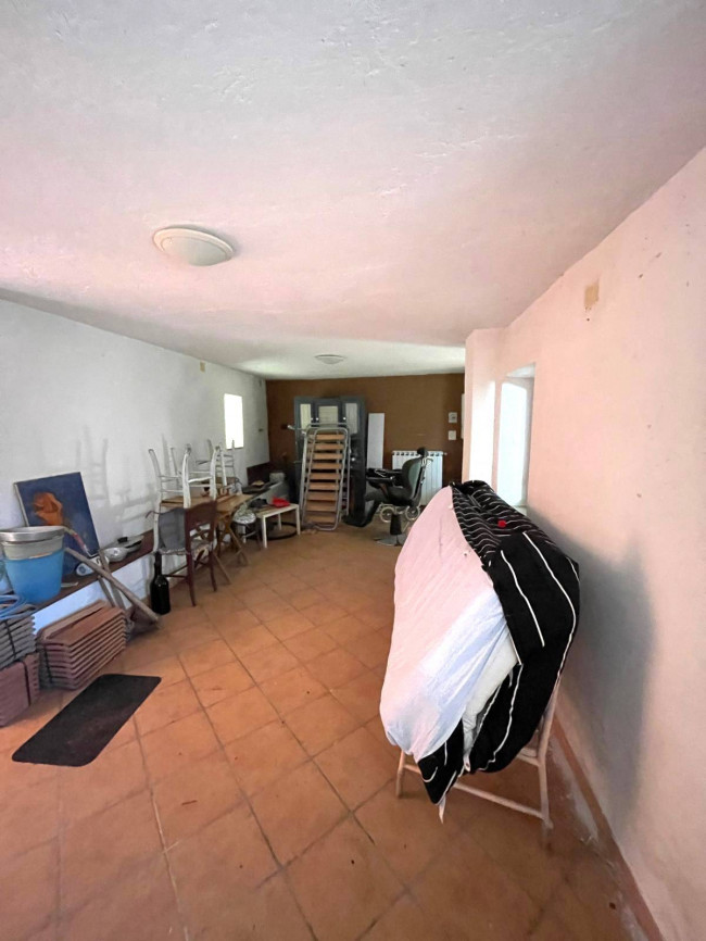 Rustico in vendita a Pieve di Teco