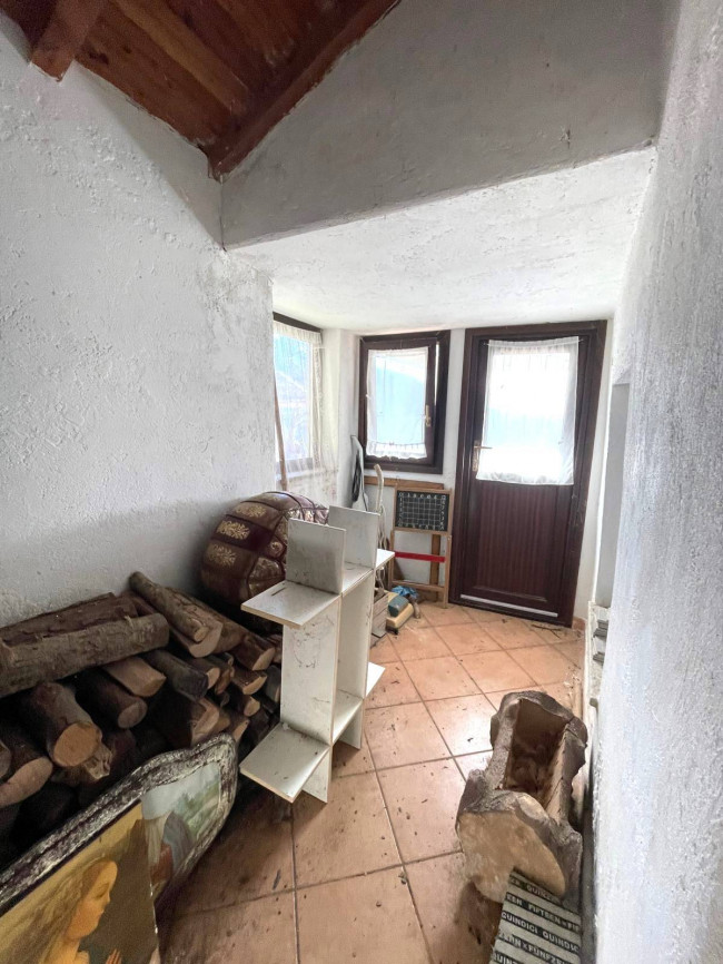 Rustico in vendita a Pieve di Teco