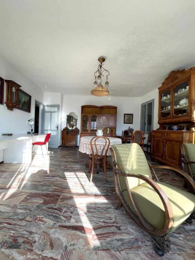 Rustico in vendita a Pieve di Teco