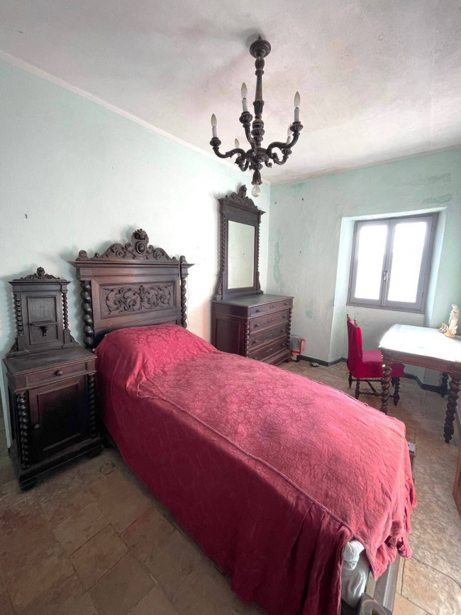 Rustico in vendita a Pieve di Teco