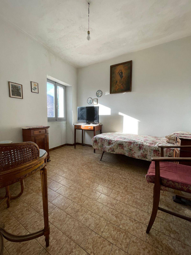 Rustico in vendita a Pieve di Teco