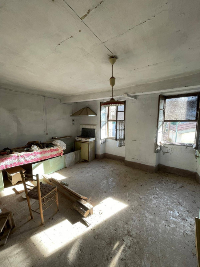 Rustico in vendita a Pornassio