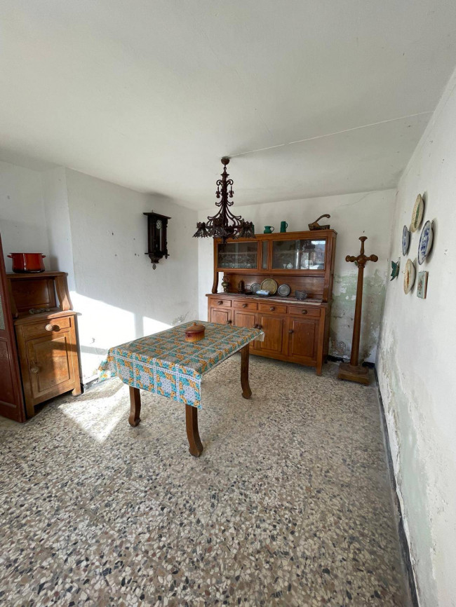 Rustico in vendita a Pieve di Teco