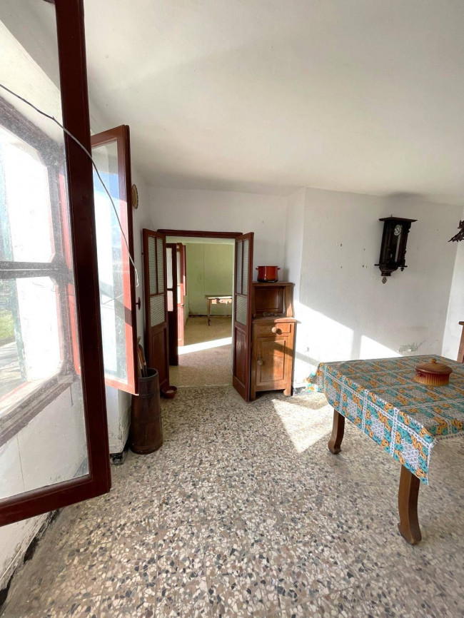 Rustico in vendita a Pieve di Teco