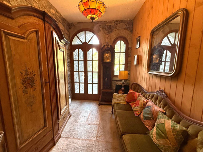 Villa in vendita a Pieve di Teco