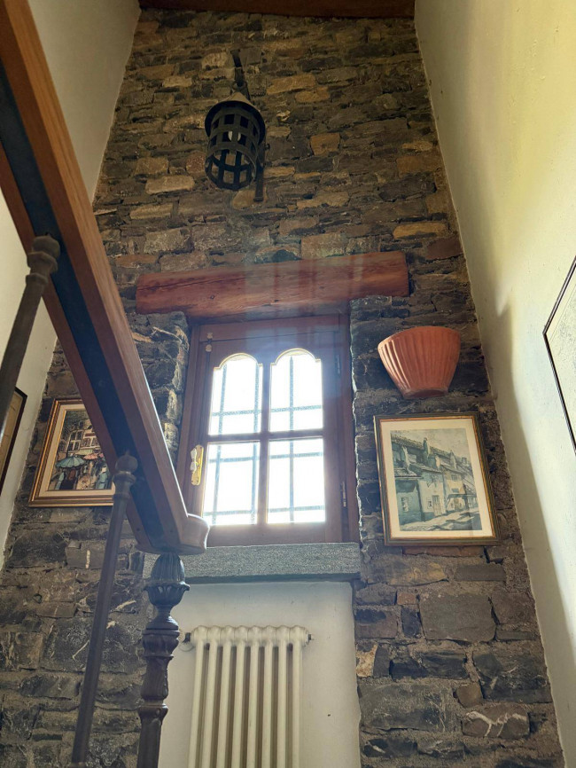 Villa in vendita a Pieve di Teco