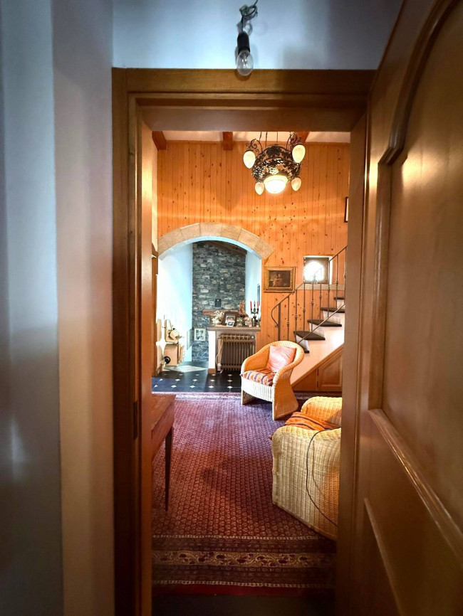 Villa in vendita a Pieve di Teco