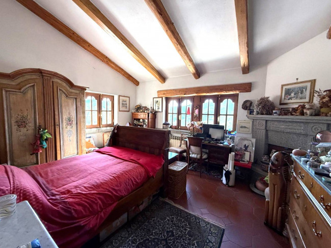 Villa in vendita a Pieve di Teco