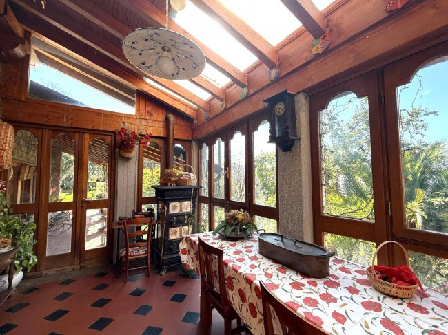 Villa in vendita a Pieve di Teco