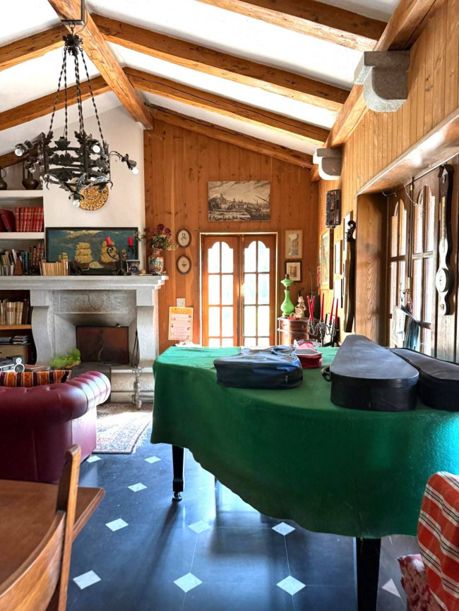 Villa in vendita a Pieve di Teco