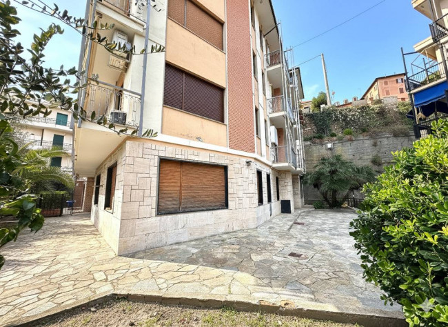Appartamento in vendita a Alassio