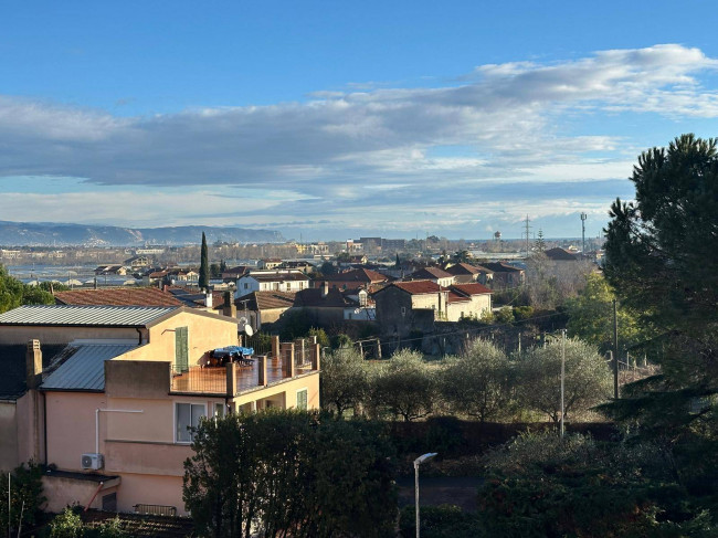 Appartamento in vendita a Albenga