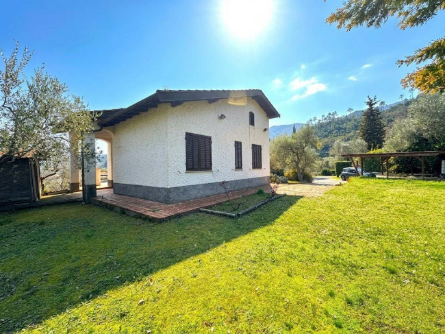 Villa in vendita a Garlenda