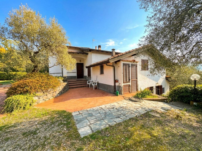 Villa in vendita a Garlenda